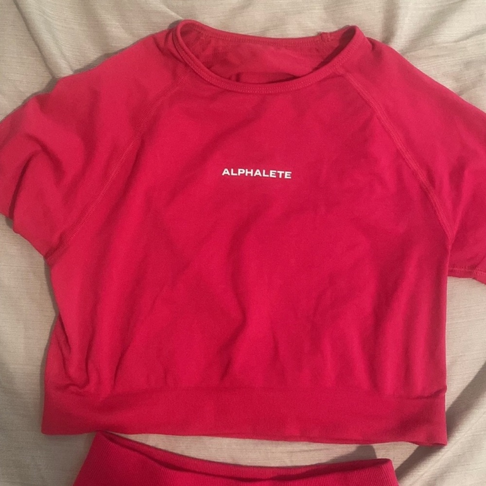 Alphalete hot pink crop top